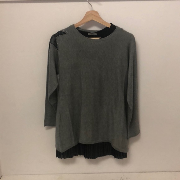 A light weight sweater dress new w/tags - Picture 6 of 6